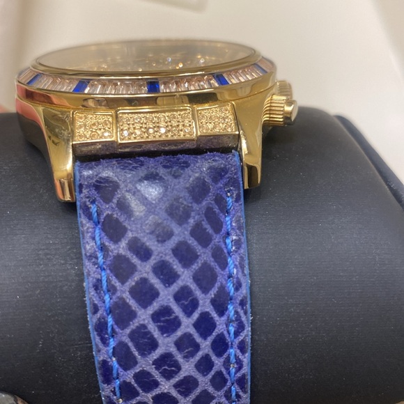 Michael Kors Women’s Watch - Picture 3 of 9